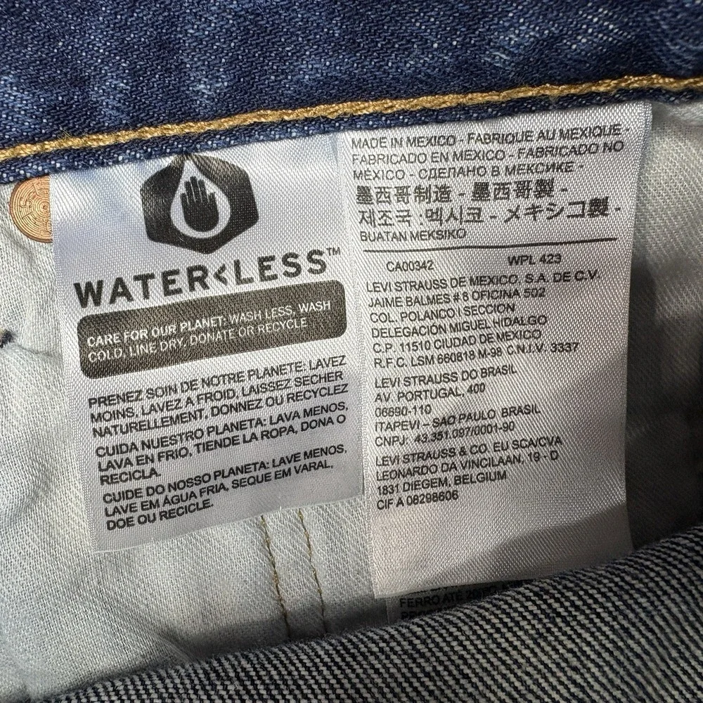 Levis 501 Original Fit Jeans Mens Size 33x30 Button Fly Dark Wash Straight Leg